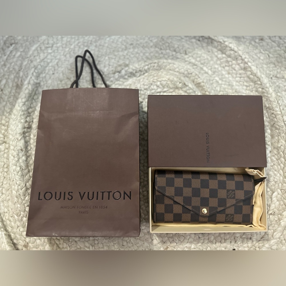 Louis Vuitton Wallet